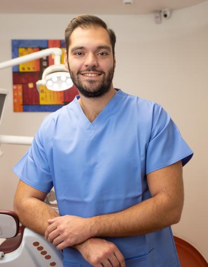 Dr. Csapó Marcell - Dentist