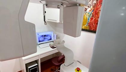 Oktogon Implant Center